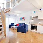 Penthouse Portowa 14 By Antar * קולובז'ג